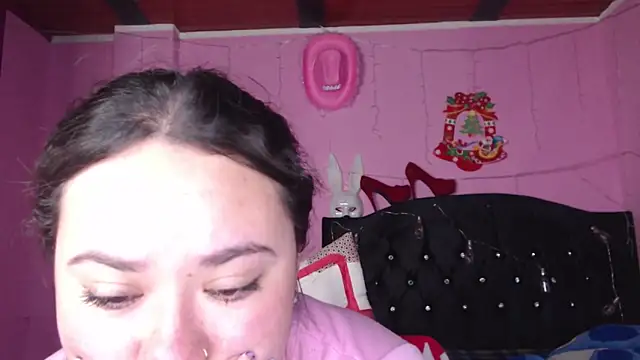 Snapshot of NikkiRous_ chatting on 4, 3, 2025 NikkiRous online show from 4, 3, 2025