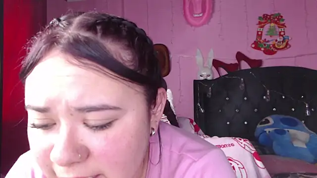 Snapshot of NikkiRous_ chatting on 14, 3, 2025 NikkiRous online show from 14, 3, 2025