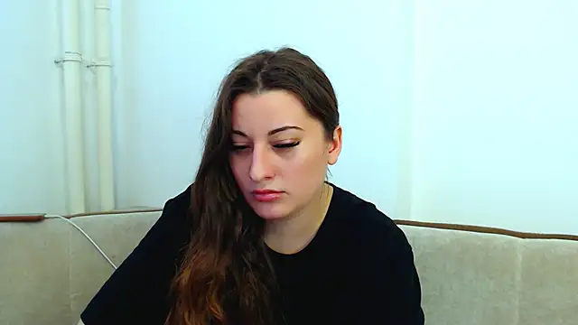 Helen Adams  online show from 18, 12, 2024