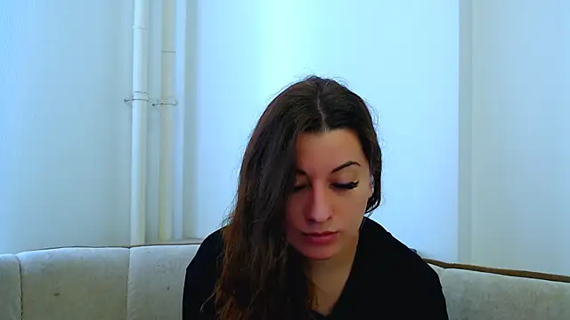 Helen Adams  online show from 18, 3, 2025