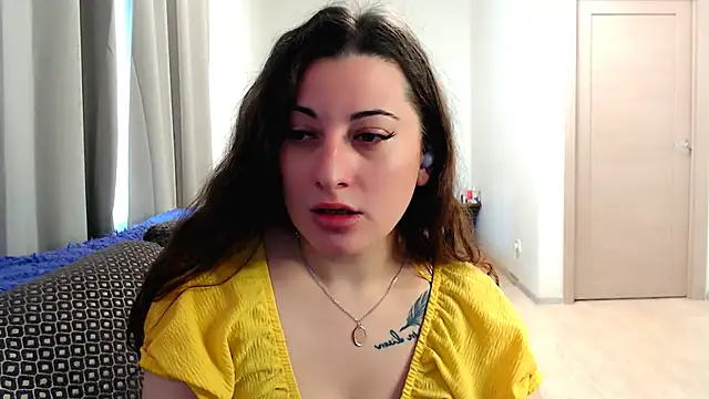 Snapshot of Helen_Adams_ chatting on 11, 5, 2026 Helen Adams online show from 11, 5, 2026