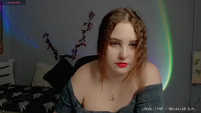 Crystal Chris online show from 8, 2, 2025