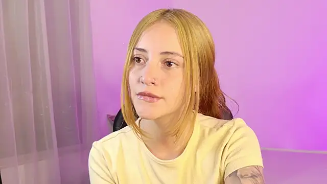 annie mora online show from 14, 4, 2026