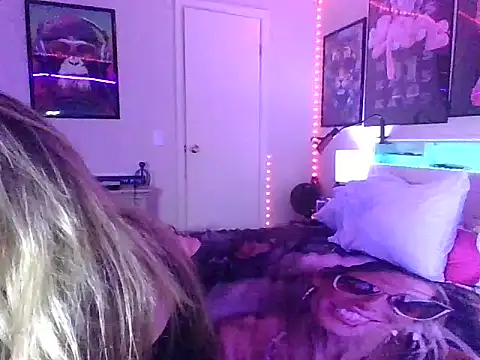 SarahStarr2020 online show from 10, 12, 2024