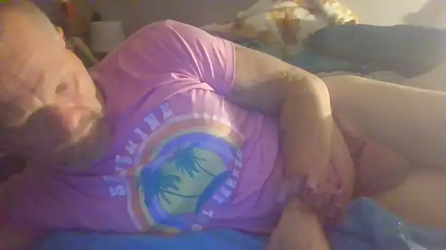 Snapshot of MagicAdmiralty5 chatting on 10, 11, 2025 MagicAdmiralty5 online show from 10, 11, 2025