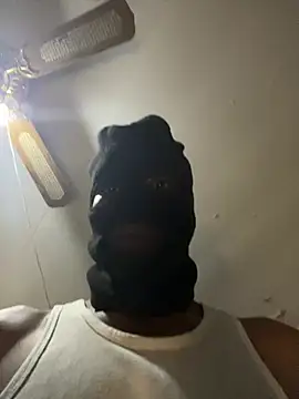 Gifttheskimaskboy online show from 8, 8, 2026