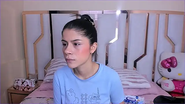 TifanyChill online show from 4, 11, 2025