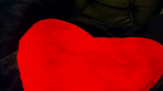 Snapshot of TheHardone_29 chatting on 6, 11, 2025 TheHardone 29 online show from 6, 11, 2025