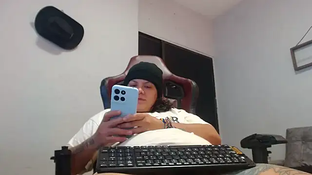 snowflake xxx online show from 28, 10, 2025