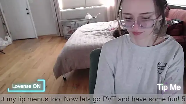 Plantbabeee online show from 1, 5, 2026