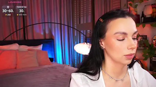 LunaNight online show from 17, 11, 2025