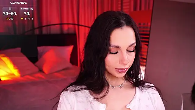 Snapshot of LunaNight chatting on 17, 2, 2026 LunaNight online show from 17, 2, 2026