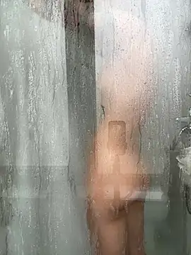 BabeRainbow online show from 7, 12, 2024