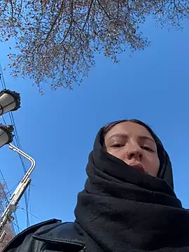 BabeRainbow online show from 3, 1, 2025