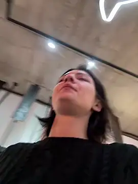 BabeRainbow online show from 6, 2, 2025