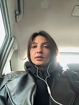 BabeRainbow online show from 13, 2, 2025