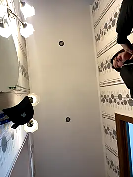 BabeRainbow online show from 17, 10, 2025