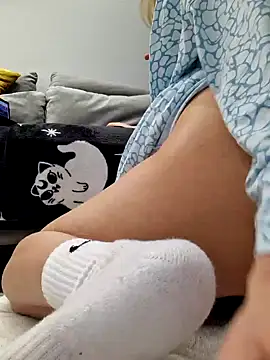 Snapshot of Miss____Mia_ chatting on 16, 1, 2025 Miss Mia online show from 16, 1, 2025