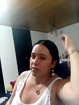 MagicStephany  online show from 5, 2, 2026