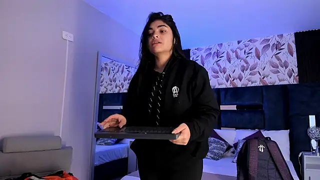 GiselOrtiz online show from 26, 3, 2026