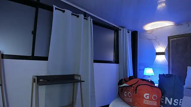 GiselOrtiz online show from 6, 4, 2026