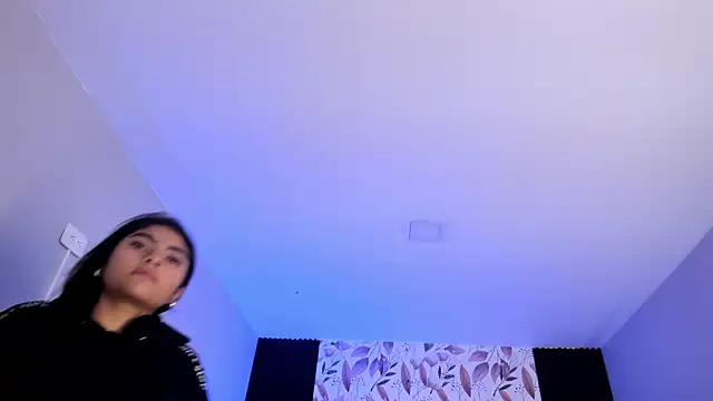 GiselOrtiz online show from 5, 6, 2026