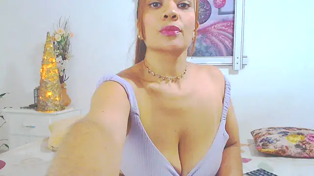 SoniaGresson online show from 16, 12, 2025