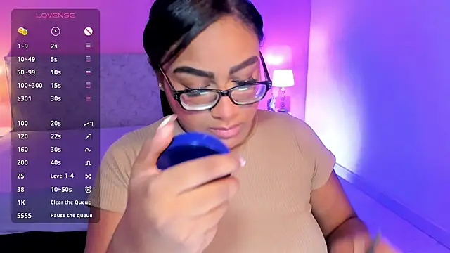 BlakmillerrGilson online show from 22, 9, 2025