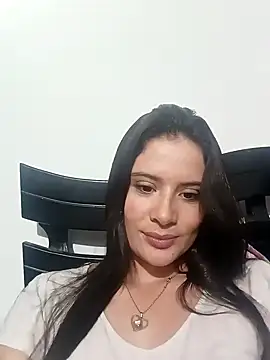 Zoe Clark  online show from 7, 2, 2025