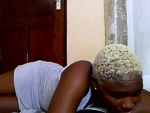 SexyKimberly23 online show from 14, 2, 2026