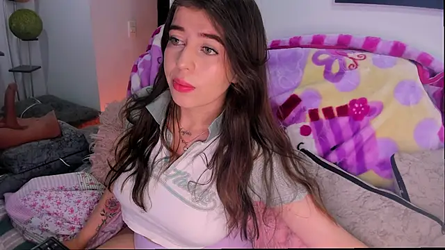 Sara kitty12 online show from 13, 3, 2026