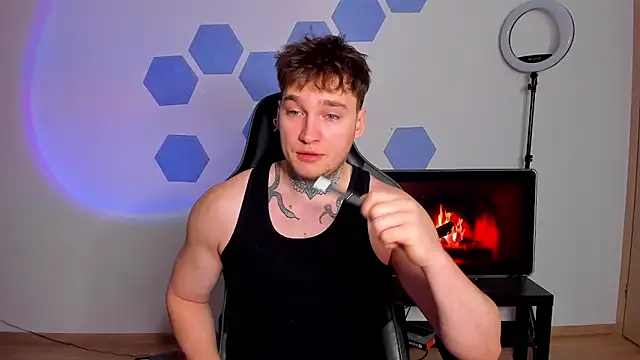 Snapshot of Chris_Tyson chatting on 14, 2, 2026 Chris Tyson online show from 14, 2, 2026