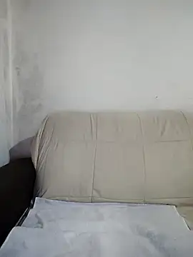 Julia Pretinha online show from 8, 3, 2026