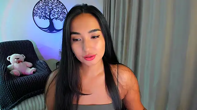 worldofkim online show from 23, 9, 2025