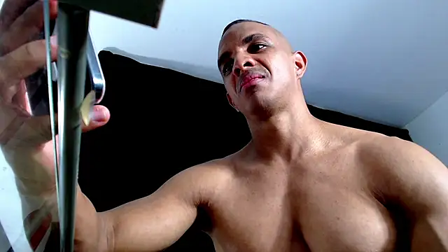 Antonywebb94 online show from 18, 2, 2026