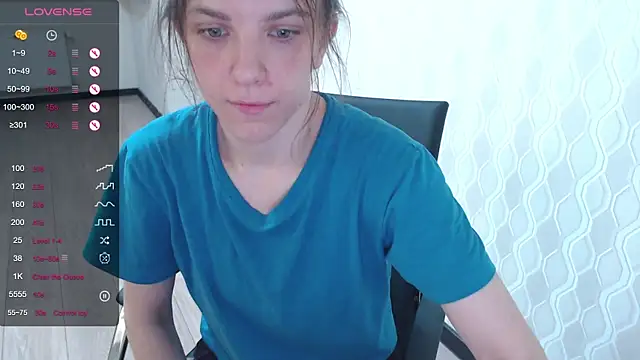 LisaHeart online show from 15, 3, 2025