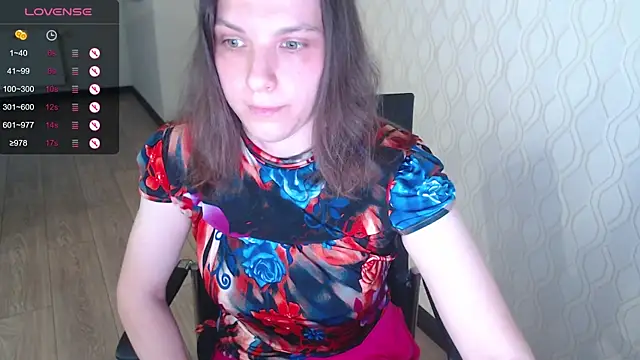 LisaHeart online show from 10, 7, 2026