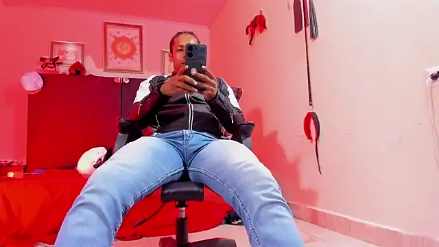 AlejoKhalifa  online show from 1, 2, 2026