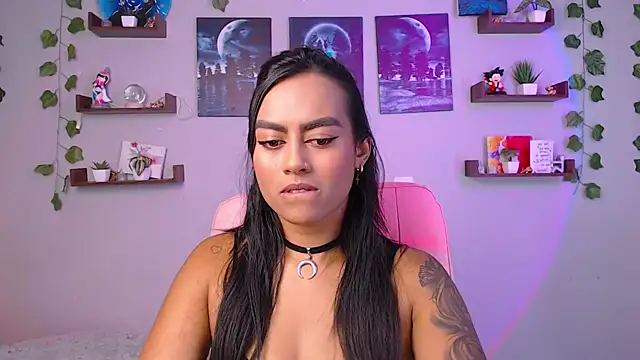 macey elliot  online show from 1, 2, 2025