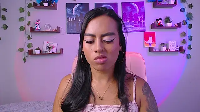 macey elliot  online show from 6, 2, 2025