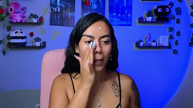 macey elliot  online show from 20, 3, 2025