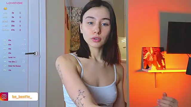 Snapshot of Vostok-6 chatting on 19, 2, 2025 Vostok-6 online show from 19, 2, 2025