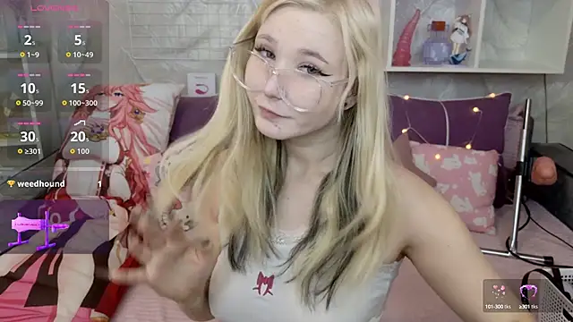 MeowkaKitty online show from 7, 10, 2025