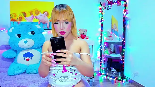 Candy Candy   online show from 14, 2, 2026