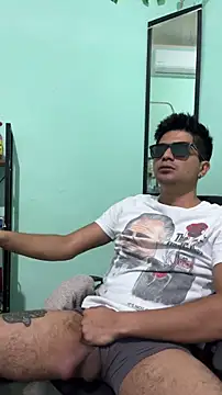 yObal-hot online show from 21, 10, 2025