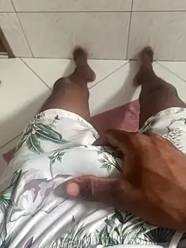 Snapshot of s1437jdjjddjjshbx chatting on 1, 1, 2025 s1437jdjjddjjshbx online show from 1, 1, 2025