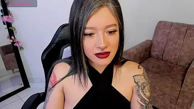 Snapshot of kat_apple chatting on 19, 6, 2026 kat apple online show from 19, 6, 2026