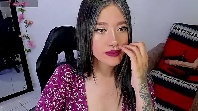 Snapshot of kat_apple chatting on 17, 7, 2026 kat apple online show from 17, 7, 2026