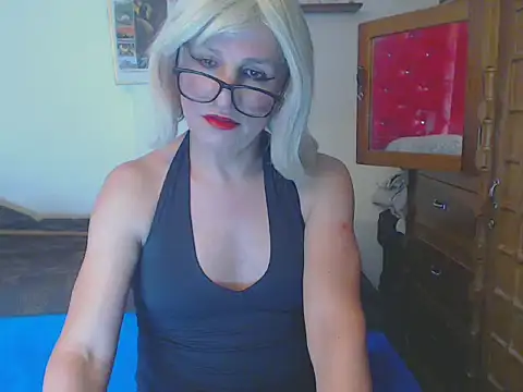 LorenJade online show from 20, 3, 2025