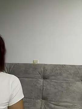 Snapshot of Zarah_Blare chatting on 3, 2, 2025 Zarah Blare online show from 3, 2, 2025